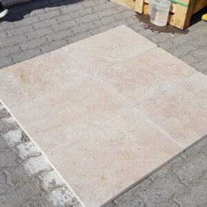 Light travertin 1st Quality 40,6x61 koptatott