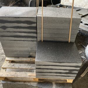 Szürke gránit térburkoló lap 5 cm vastag 10 Szürke gránit térburkoló lap 5 cm vastag