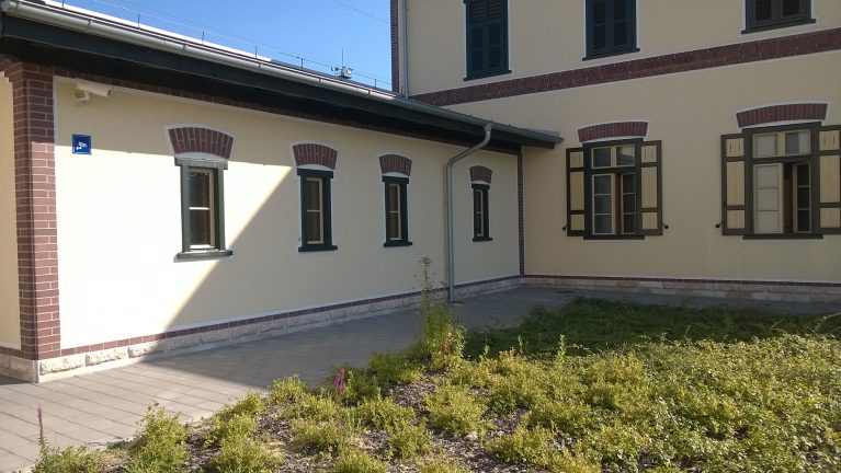 balatonszentgyörgy-vasútállomás-labazat-2